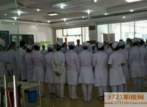 湖南地区内比较好的卫校中专学校