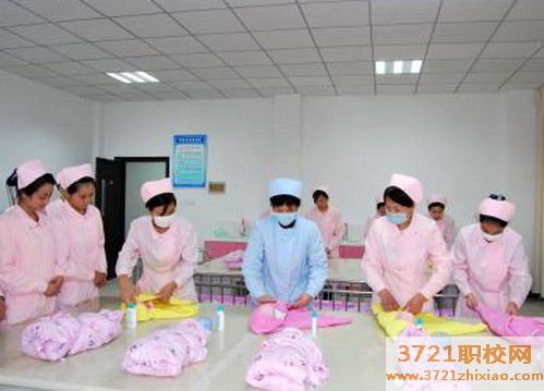 长沙学护理哪个学校好