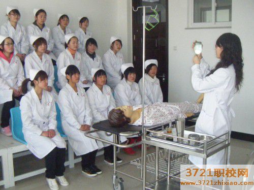 长沙哪个卫校好及学校录取分数线