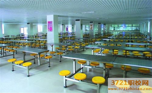 广州黄埔造船厂技工学校宿舍条件