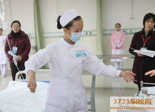 长沙哪些中专学校有护理专业