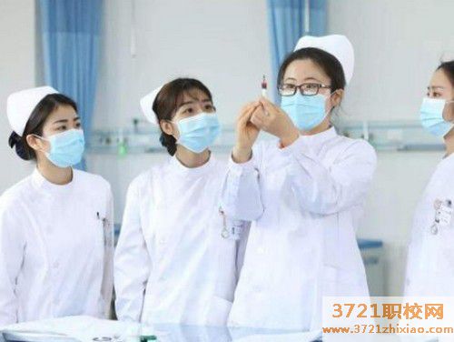 长沙女生读护理专业好吗？好就业吗  