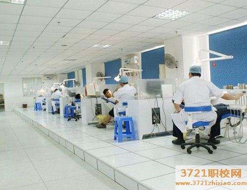 长沙口腔专业就业形势及前景好不好