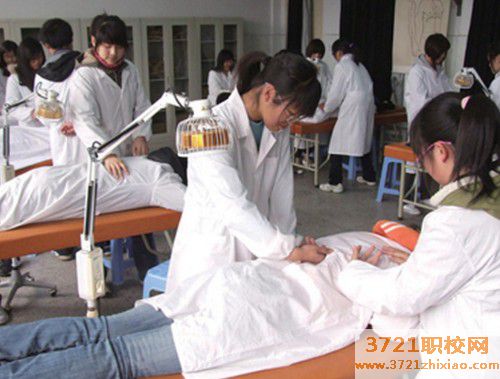 长沙女生读康复治疗专业好吗？好就业吗