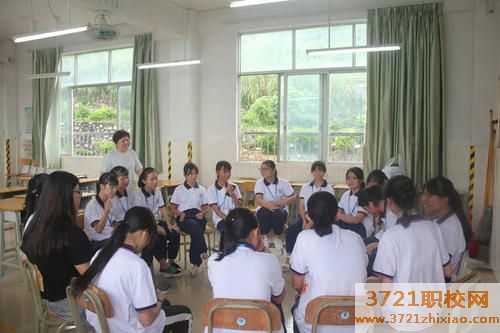 广州市公用事业技师学院的招生电话和联系方式