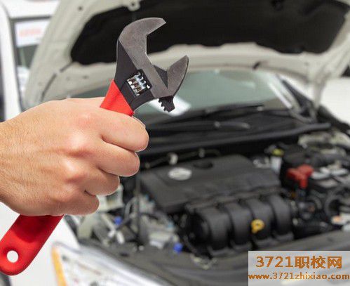 初中毕业想学汽修、广州哪些职业学校好点