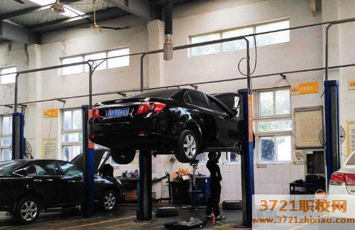 初中毕业学习汽车维修怎么样?广州哪家学校能好点?