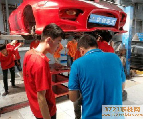 广州汽车维修学校哪个好，广州汽车维修学校哪家好