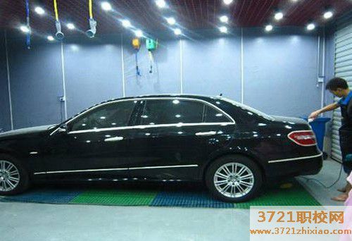 【广州汽车美容学校】广州汽车美容培训学校地址