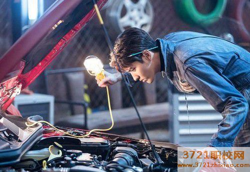 广州汽车维修培训学校就业前景好不好
