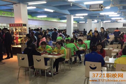 广州市电子信息学校食堂情况