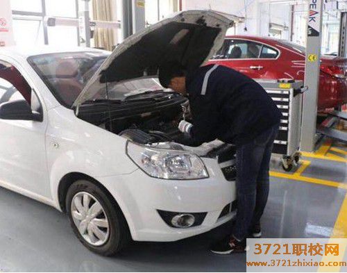 【广州汽修学校】广州汽修技校学费