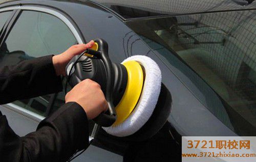 【广州职业学校】广州汽车装潢培训学校学费