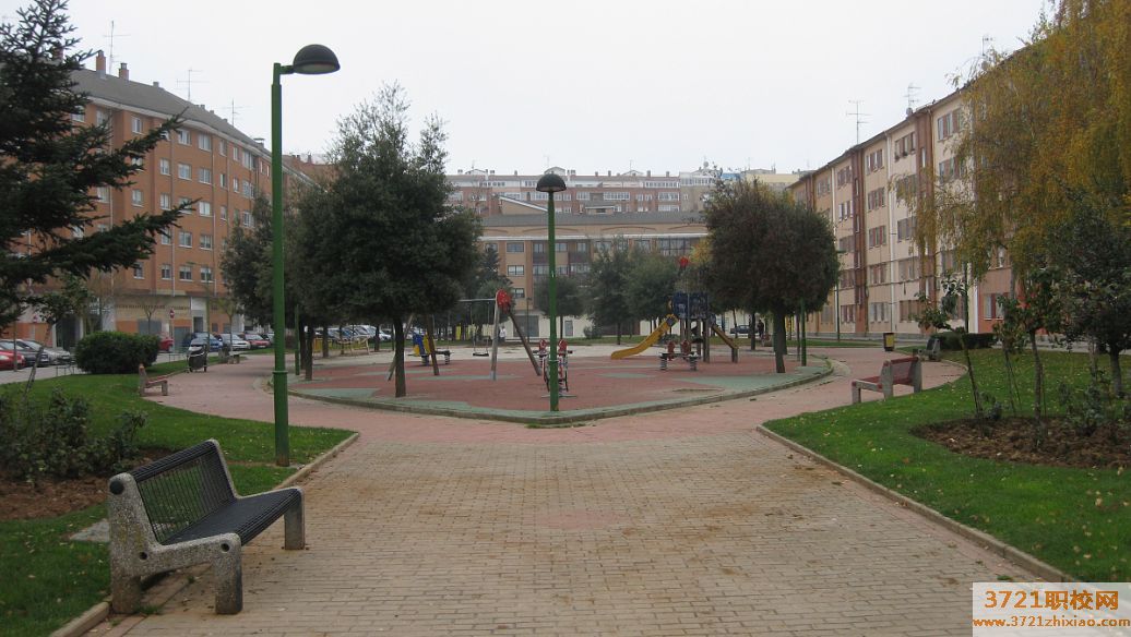 鲁中中等中专专业学校网站网址