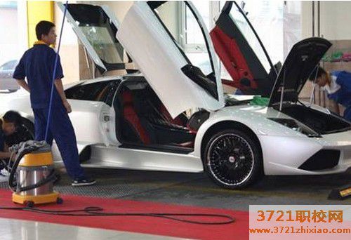 【广州汽车美容学校】广州汽车美容专业一年学费和生活费要多少