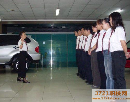 广州女生读汽车营销专业好吗?好就业吗