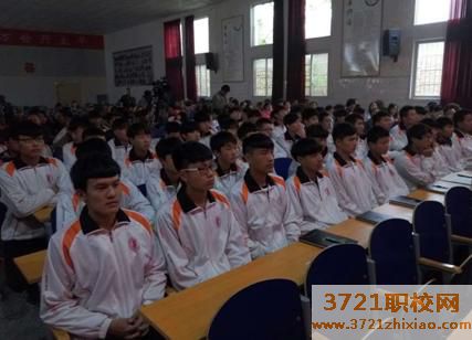 【济南技师学院】山东医药技师学院的招生电话和联系方式