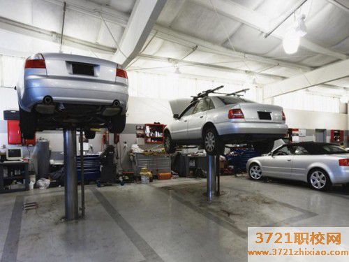 广州汽车修理专业学制是多久？是几年