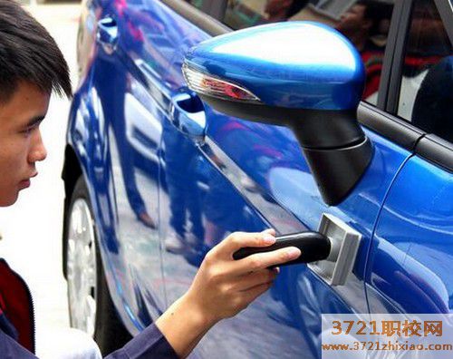 【苏州汽修学校】苏州哪里有可以学汽修的地方