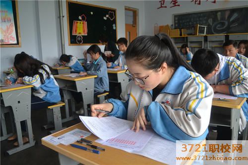 日照市中专卫生学校学校地址