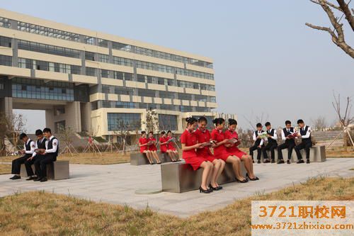 【日照航空学校】日照蓝天航空专修学校的招生电话和联系方式