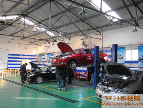 【苏州汽修学校】苏州学汽修要多少学费