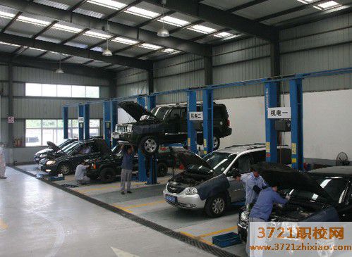 苏州汽车营销专业工资一般多少