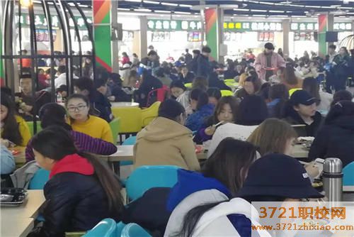 合肥商务科技职业学校食堂情况