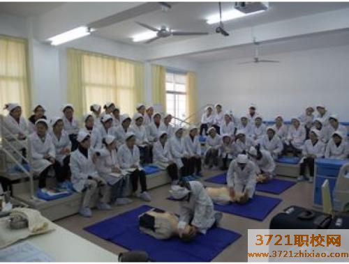 安徽红十字会中专卫生学校学费