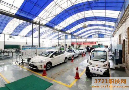 西安新能源汽车技术专业学制是多久？是几年