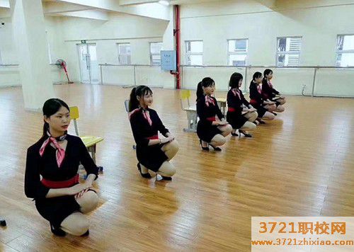 广州哪些学校有航空服务专业