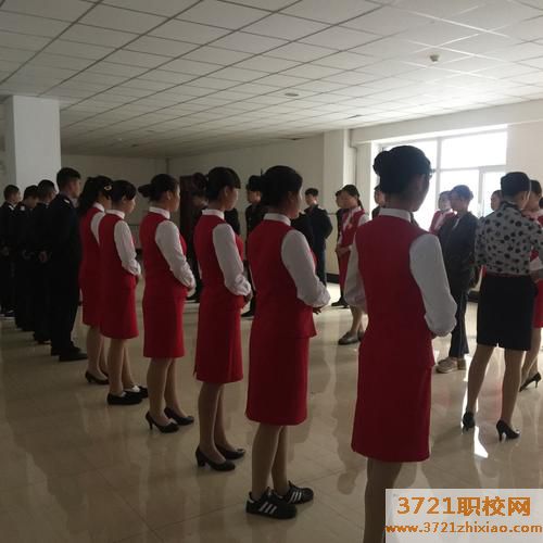 苏州高铁职业学校的分数线以及收费情况