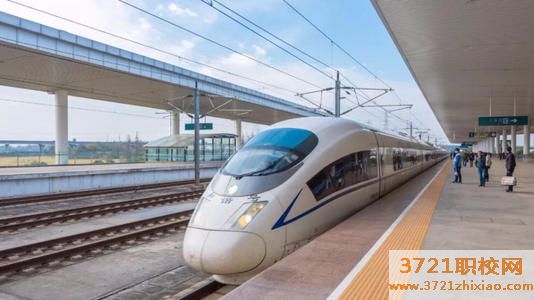 沈阳学航空服务专业哪个学校好