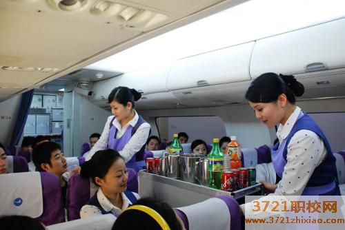 沈阳空姐专业哪个学校好