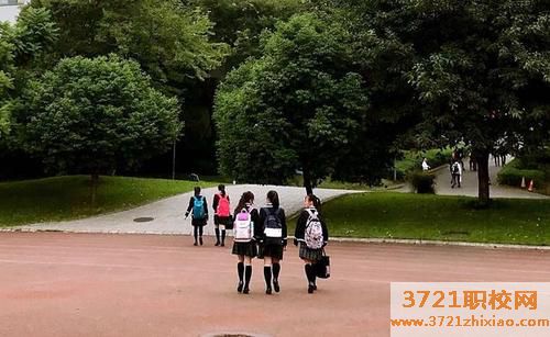 沈阳哪个空乘专业学校