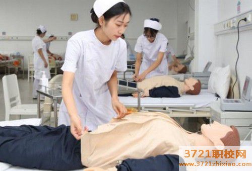 济南女生读护理专业好吗?好就业吗