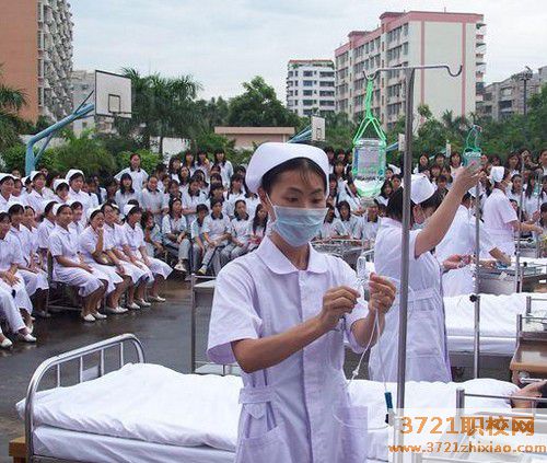 西安卫校招生初中毕业生的学校