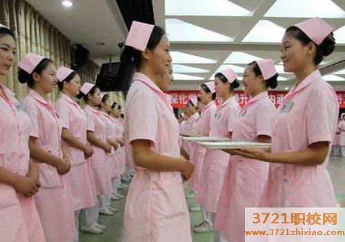 西安高级护理专业学院