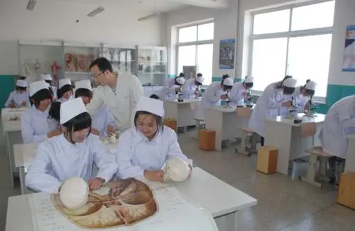 石家庄2023年护士学校招生要求