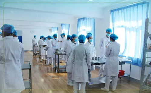 济南护理中专学校