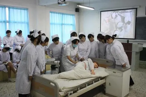 济南卫校一般有哪些专业