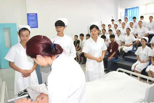 济南2023年口腔学校分数线