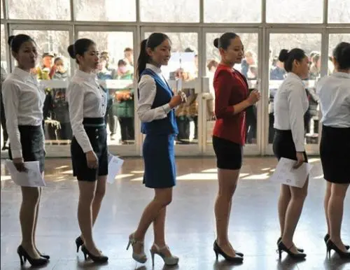 武汉女生读航空服务专业好吗?好就业吗