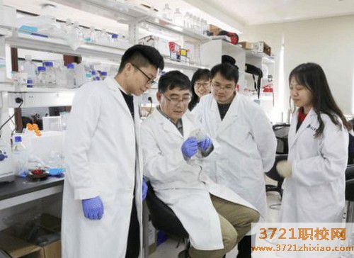 济南男生读医学检验专业好吗?好就业吗