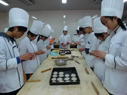 太原哪个厨师学校好