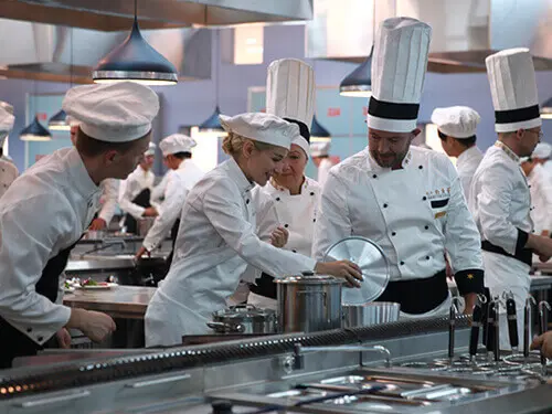 【太原西点学校】太原西点学校学费一般多少