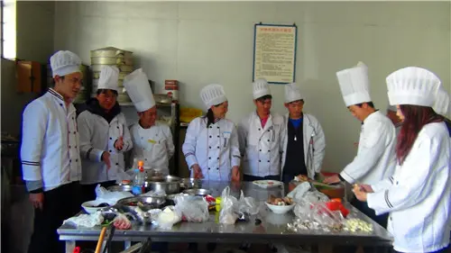 【太原小吃学校】太原小吃培训多少钱