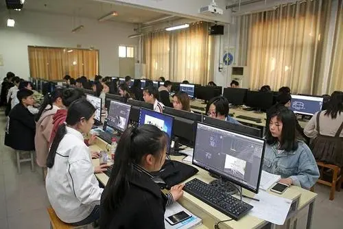 【太原汽车技术学校】太原新能源汽车技术学校报名条件