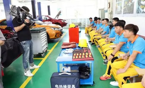 【太原汽车技术学校】太原新能源汽车技术学校招生分数线及要求