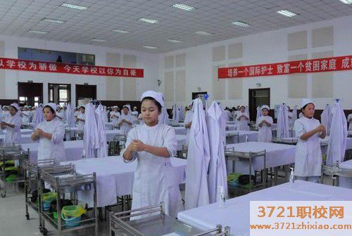 武汉护士学校招外地学生吗